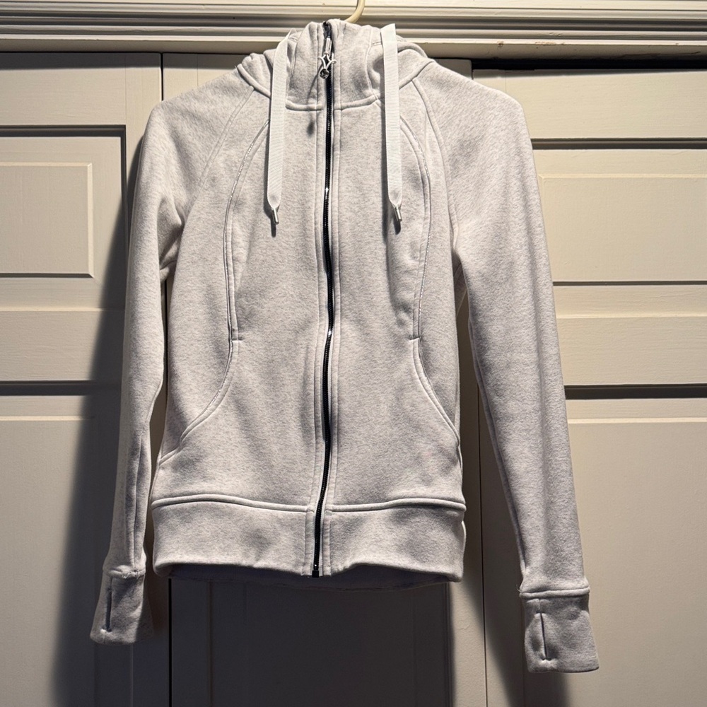 Lululemon Women's gray Zip-Up scuba Hoodie Jacket